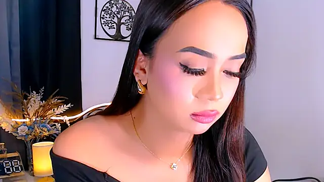 Zialustts online show from 04.12.26