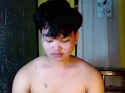 Reynelcock online show from 10.18.25