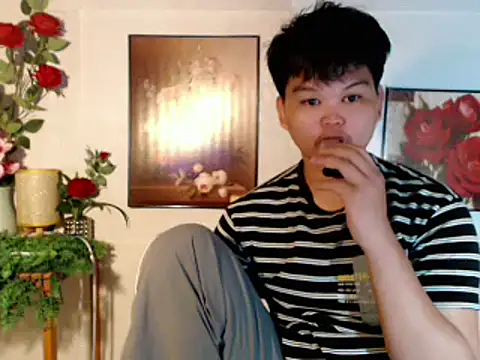 Snapshot of Reynelcock chatting on 07.18.26 Reynelcock online show from 07.18.26