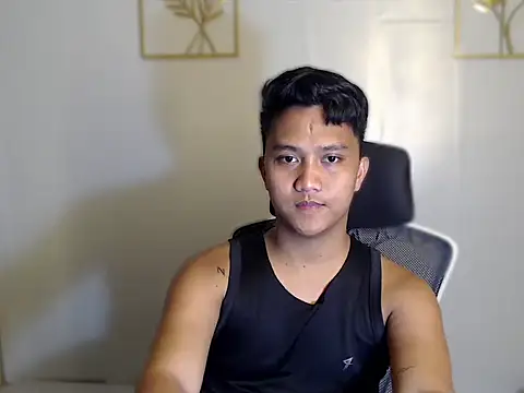 Asian Neil143 online show from 12.21.25