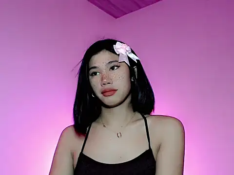 Maxine Sucks online show from 09.25.25