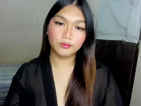 Lou heart online show from 10.11.25