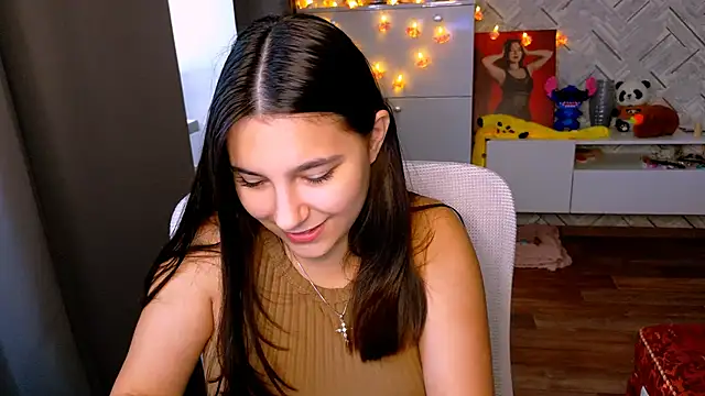 Snapshot of Arianna_Grend chatting on 09.14.25 Arianna Grend online show from 09.14.25