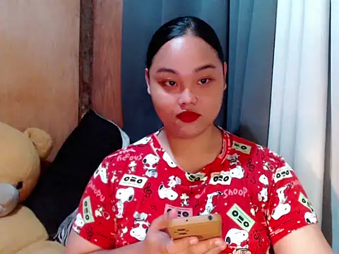  Lylia online show from 12.02.25