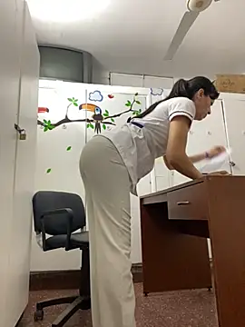 aphrodite sexy online show from 10.20.25