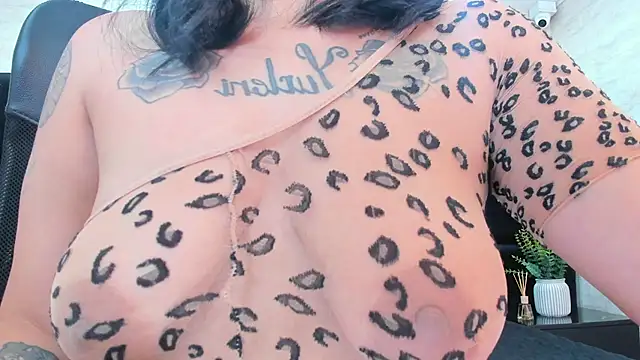 Snapshot of Dantzel_ chatting on 01.17.26 Dantzel online show from 01.17.26