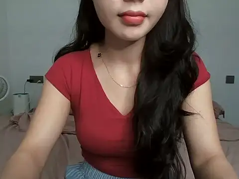 Lucie-Sexy2k online show from 06.09.26