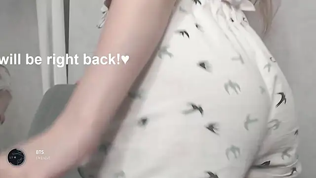 cute elfy  online show from 11.01.25