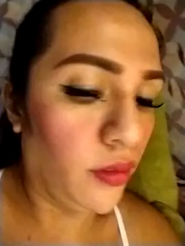 enoria1992 online show from 02.15.26