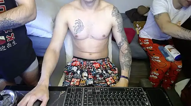 bossking017 online show from 02.08.25