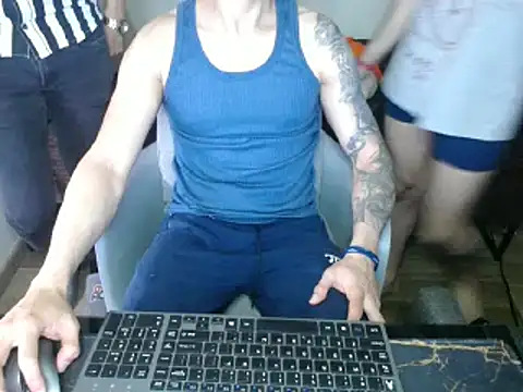 bossking017 online show from 03.08.25