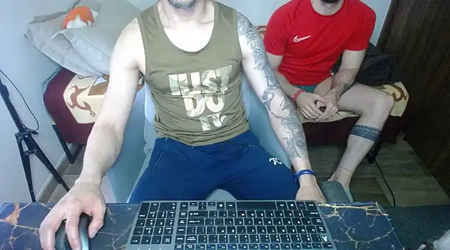 bossking017 online show from 03.20.25