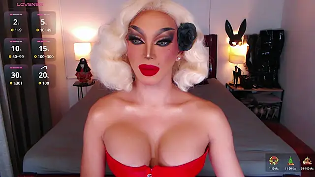 xQueenElektrax online show from 11.17.25