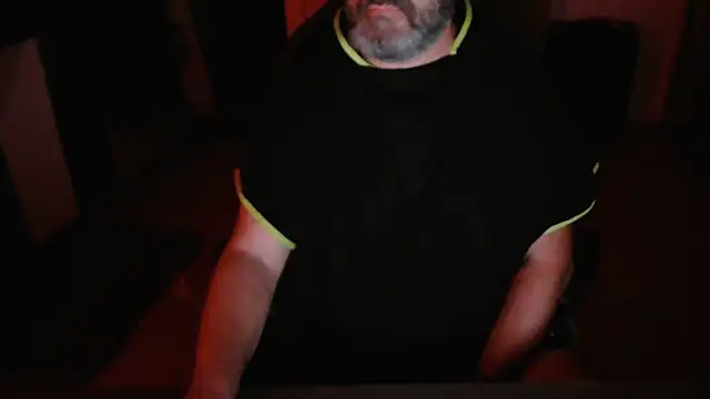 Hairyfred73 online show from 10.13.25