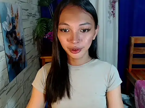 Snapshot of Simi_Ipit chatting on 07.05.26 Simi Ipit online show from 07.05.26