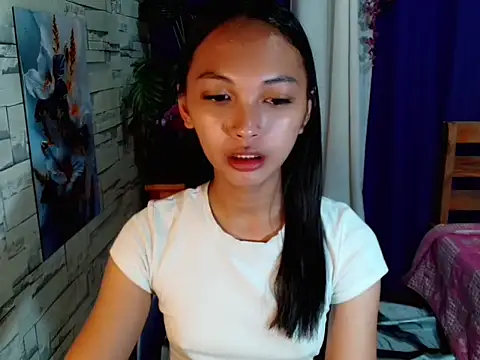 Snapshot of Simi_Ipit chatting on 07.16.26 Simi Ipit online show from 07.16.26