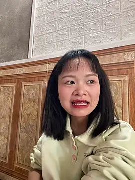 Daisy018 online show from 11.24.25