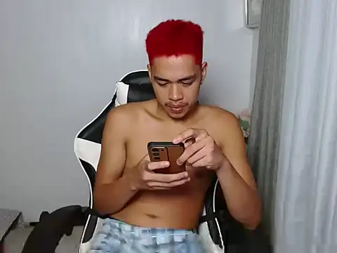Snapshot of curlyasian_njxx chatting on 06.18.26 curlyasian njxx online show from 06.18.26