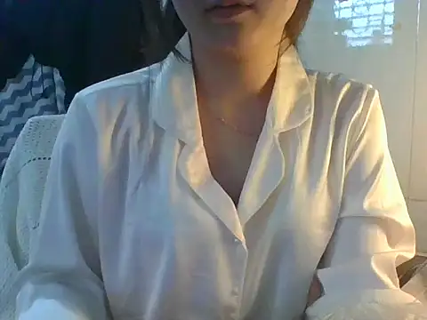 Linzly online show from 12.18.25