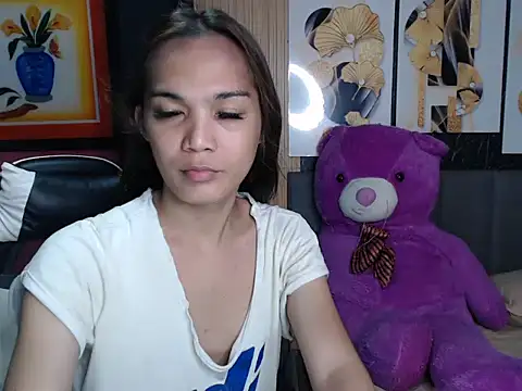 Snapshot of Raffa_ella69 chatting on 02.24.26 Raffa ella69 online show from 02.24.26