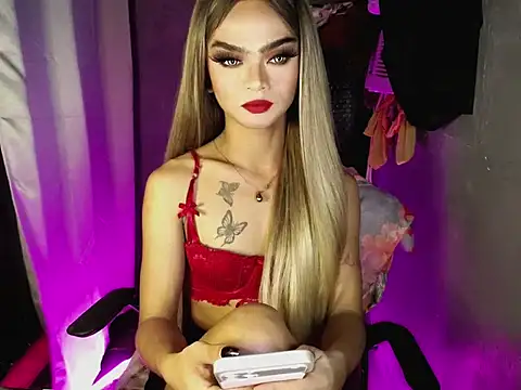 Snapshot of lexie_malingera chatting on 03.13.26 lexie malingera online show from 03.13.26