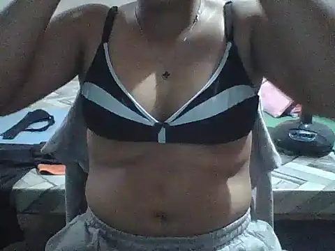 Snapshot of xxHott_Lexi chatting on 10.21.25 xxHott Lexi online show from 10.21.25