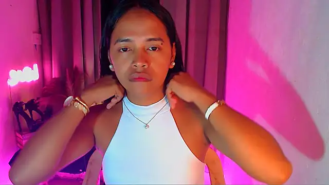 Snapshot of Lorainnelustts chatting on 01.18.26 Lorainnelustts online show from 01.18.26