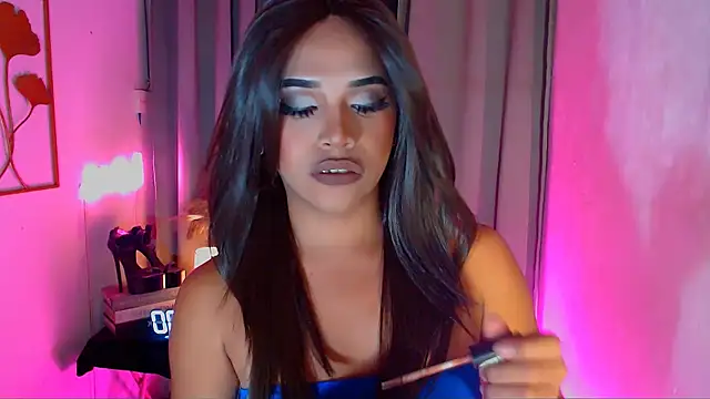 Snapshot of Lorainnelustts chatting on 02.05.26 Lorainnelustts online show from 02.05.26