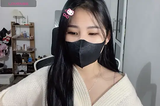    Daisy    online show from 11.18.25