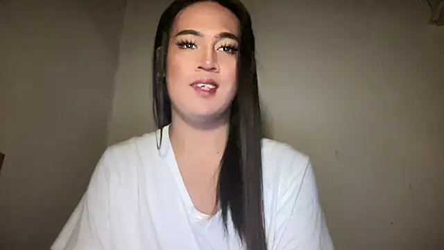 Snapshot of fallon_empress143 chatting on 11.04.25 fallon empress143 online show from 11.04.25