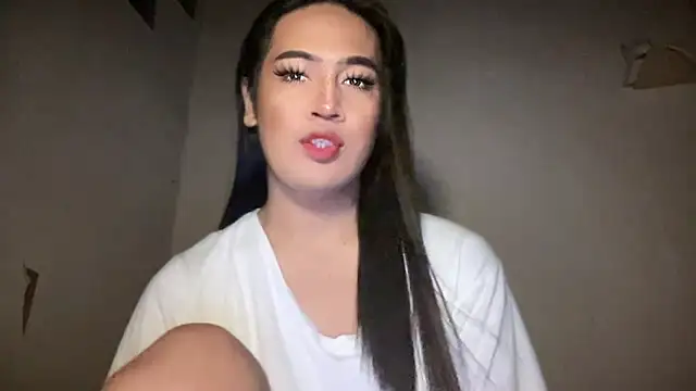 Snapshot of fallon_empress143 chatting on 11.05.25 fallon empress143 online show from 11.05.25