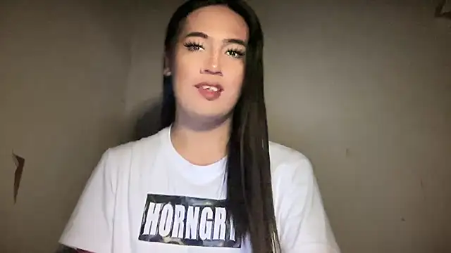 Snapshot of fallon_empress143 chatting on 11.07.25 fallon empress143 online show from 11.07.25