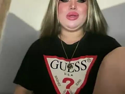 Naughtyrosecum online show from 11.11.25