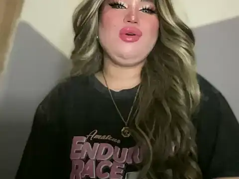 Naughtyrosecum online show from 11.24.25