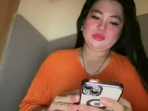 Naughtyrosecum online show from 11.30.25