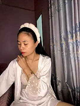 Dau-Tayy online show from 11.23.25