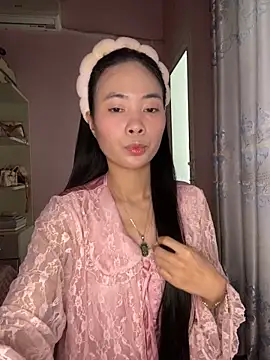 Dau-Tayy online show from 11.30.25