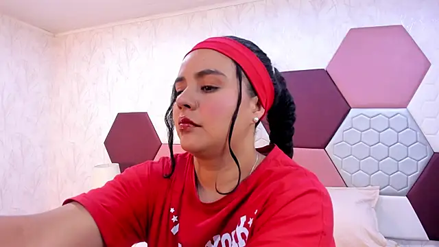 ArielleWilde online show from 11.25.25