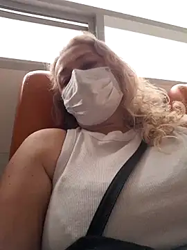 sofiacurvy 45 online show from 04.15.26