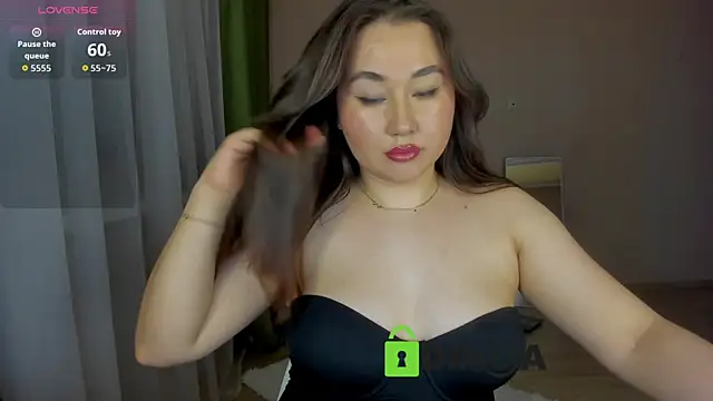 emilia mur online show from 04.02.26