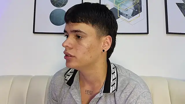 BenitoSaenz online show from 04.10.26