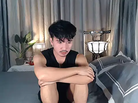 cute richard24 online show from 10.29.25