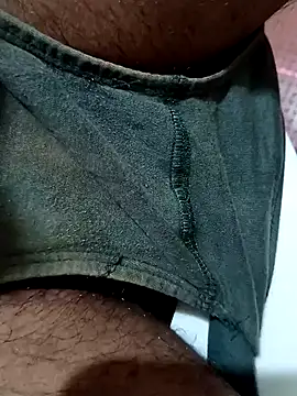 Snapshot of princemaheshboblover chatting on 11.13.25 princemaheshboblover online show from 11.13.25