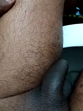 Snapshot of princemaheshboblover chatting on 11.22.25 princemaheshboblover online show from 11.22.25