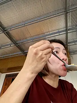 Hailey babe online show from 10.21.25