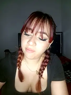 Chloe Sky love online show from 12.20.25