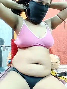 Hotpuja25 online show from 12.01.25