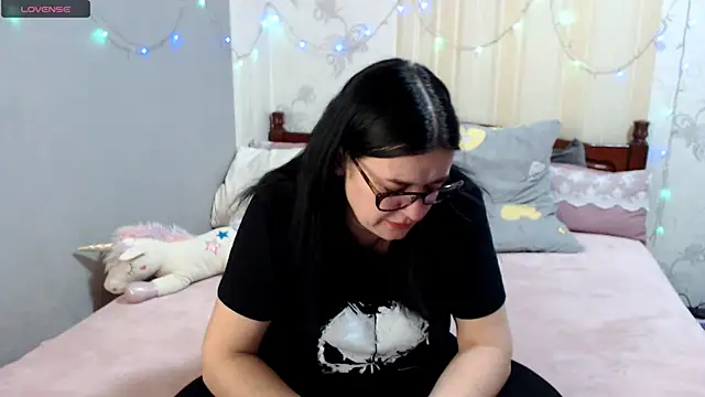 Sasha cherry online show from 11.26.25