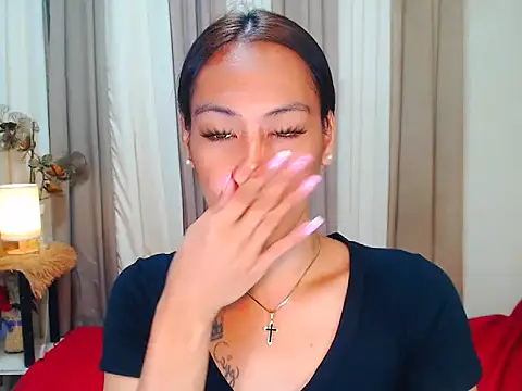 Savanna White online show from 11.05.25