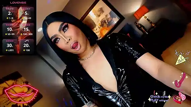 FridaHumphrey online show from 11.09.25